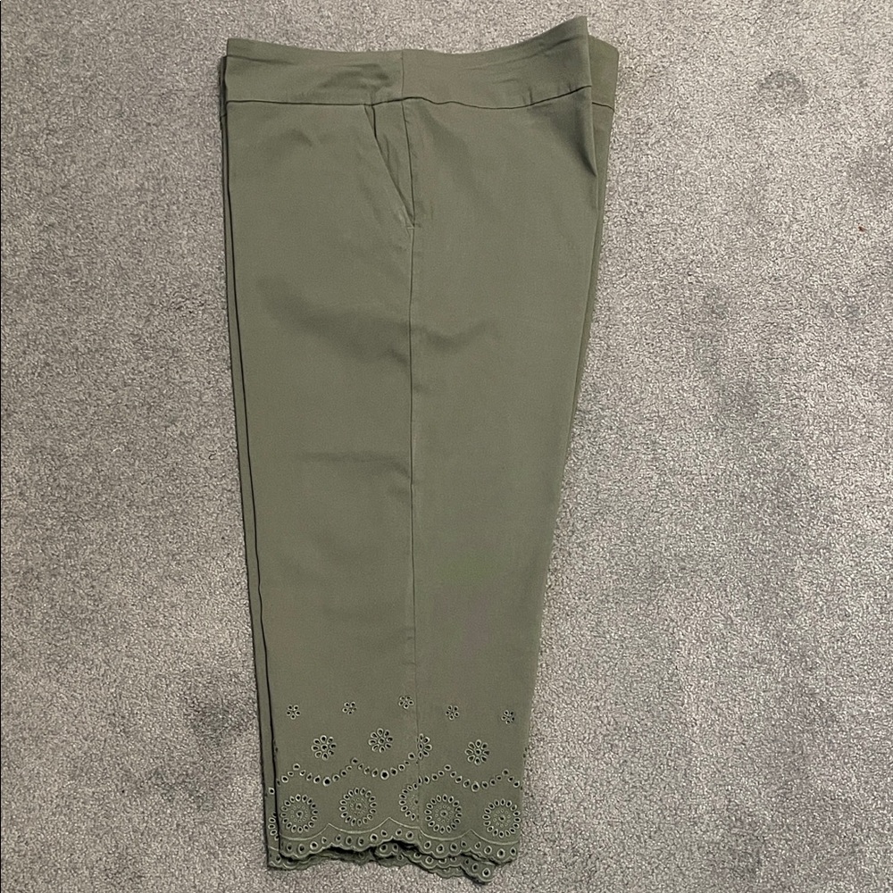 Allison Daley Olive Green Capris